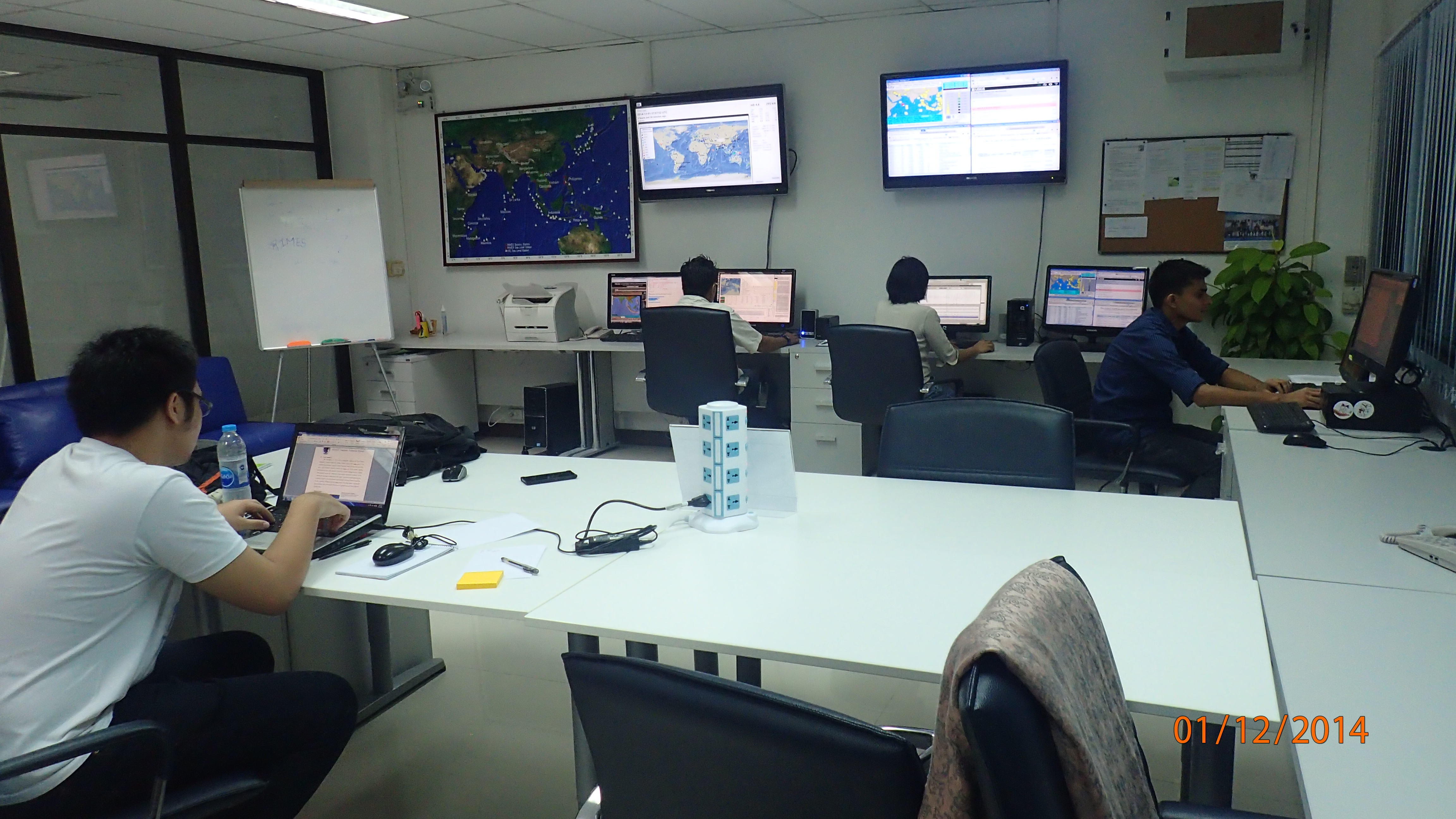 Earthquake monitoring and tsunami warning